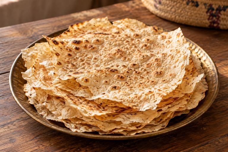 خبز رقاق