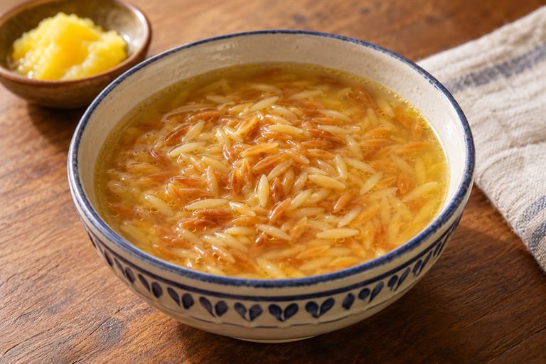 شوربة لسان عصفور