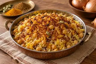 Rice with Chickpeas (Rice Bil Nekhi)